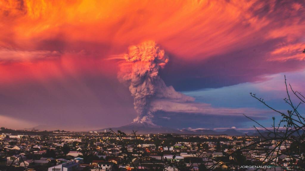 tomasnuncamas:  🌋🔥
