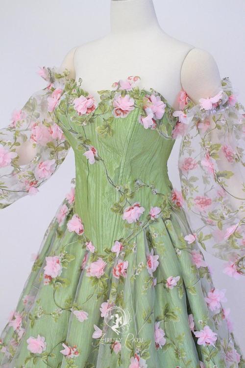 figdays: In Bloom Gown // FireflyPath