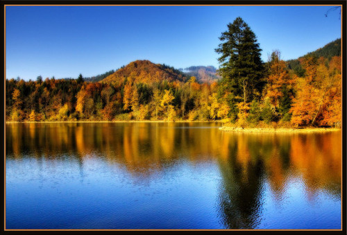 Mirror Lake Autumn by Lutz-R. Frank on Flickr.