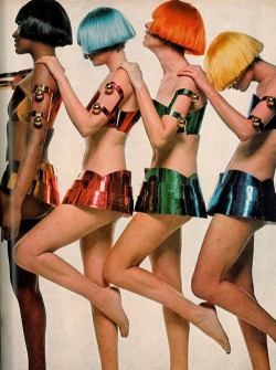 supermodelgif:  Vogue 1969, by Bert Stern