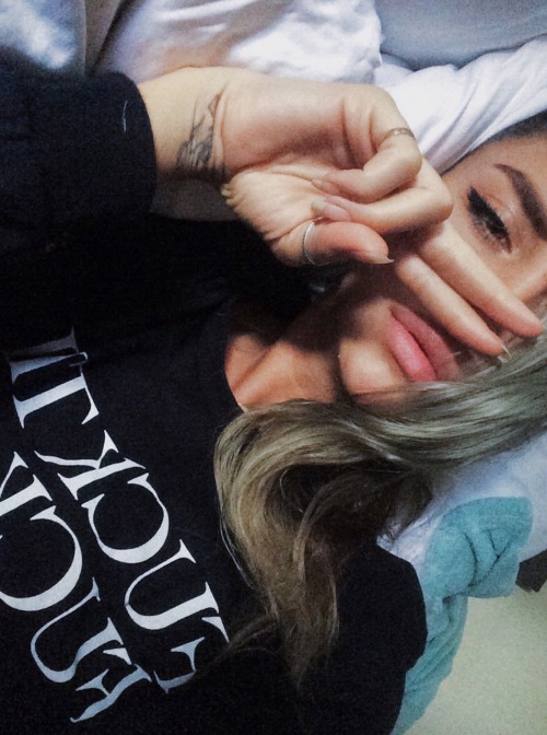 marzxleon:  Marz Léon 