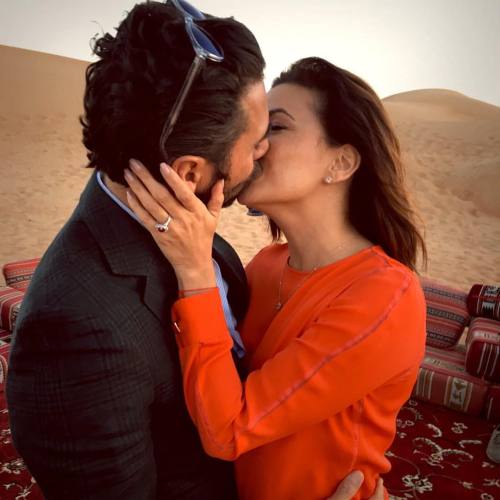 Congratulations to @evalongoria on her engagement in the Dubai desert #evalongoria #engagementring #