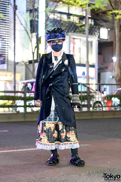 tokyo-fashion: Japanese civil engineer Daishi on the street in Harajuku. His look includes a floral 