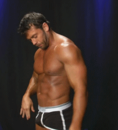 hotfamousmen:  Alex Riley