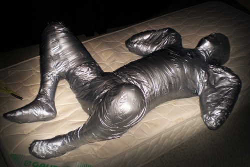 https://lovetapebondage.tumblr.com/post/142147930106