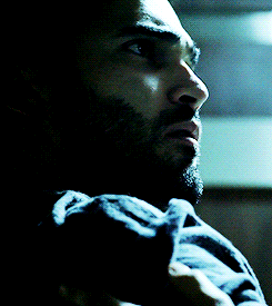 hoechlin-obrien:1x02 / 3x11#relationship development #you’re doing it right