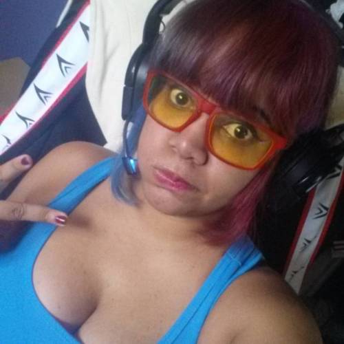 starexorcist:  Streamin draw things over on twitch http://twitch.tv/starexorcist