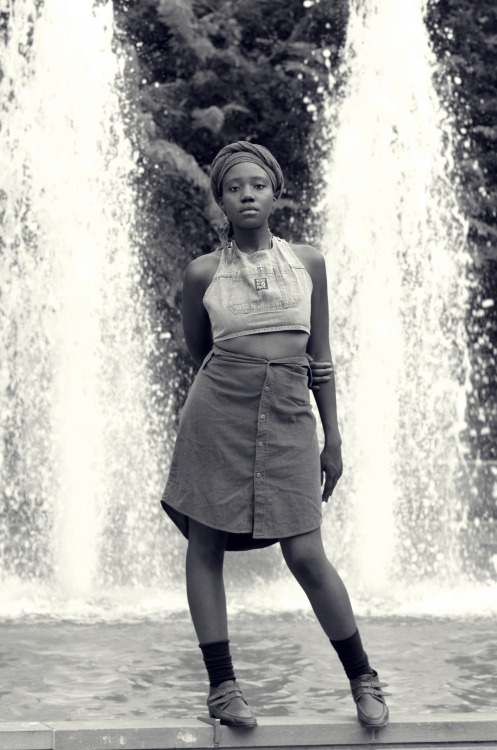 fckyeahprettyafricans: Mapela Benin/Congo Instagram: Mapelaaa