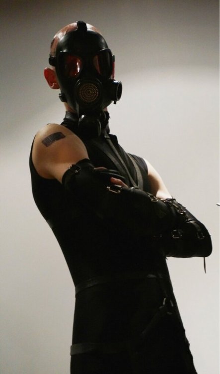 konami:  Celebrating METAL GEAR RISING’S release with some amazing cosplay