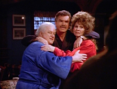 Evening Shade (TV Series) - S1/E12 ’Wood and Ava and Gil and Madeline’ (1991)Charles Durning as Dr