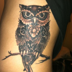 tattoos-org:  Owl Tattoo done by KennethBywaterInk,