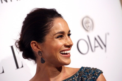 i-mud-with-louis:Meghan Markle stuns in blue