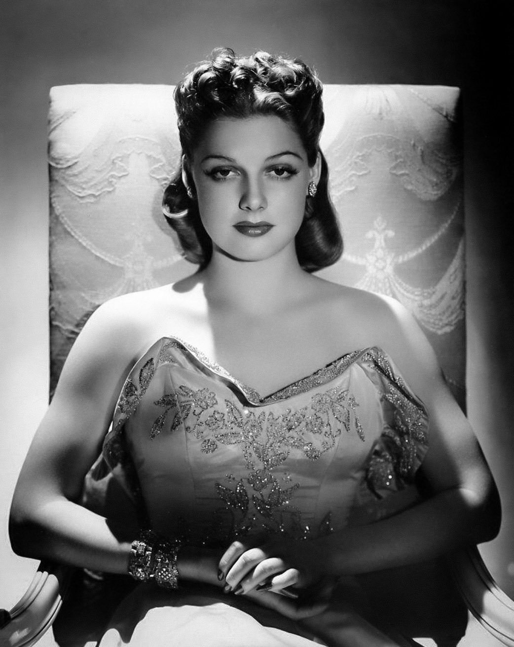 Ann Sheridan photographed by George Hurrell, 1942.