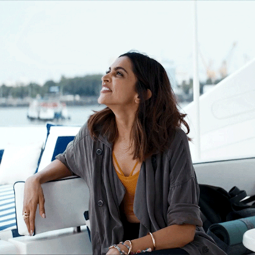 DEEPIKA PADUKONE As ALISHA In Gehraiyaan (2022) — Directed By Shakun Batra