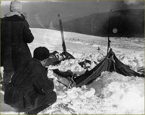 Mountain of the Dead: The Dyatlov Pass Incident - On 01/25/1959, nine skiers headed