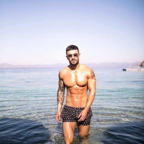 rapideyesmovement:  Alex Cannon