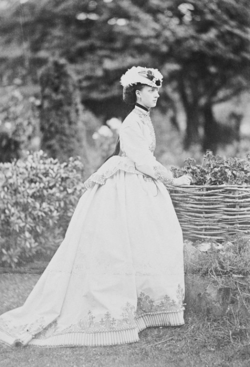 jeannepompadour:Alexandra of Denmark, the Princess of Wales,, future Queen of Great Britain, c. mid 