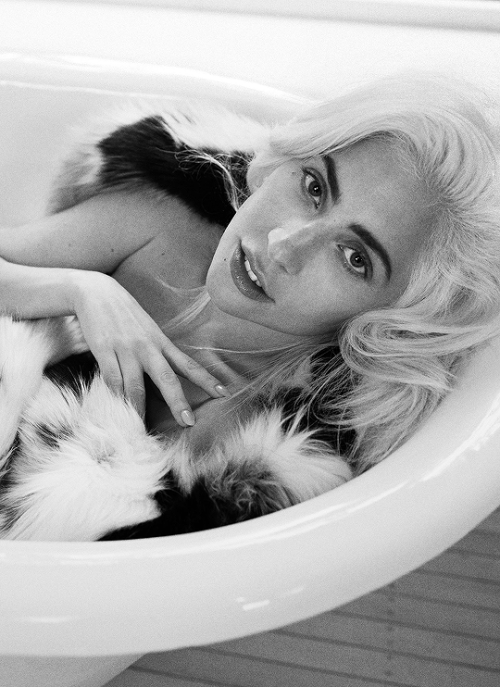 Sex beallright: Lady Gaga photographed by Inez pictures