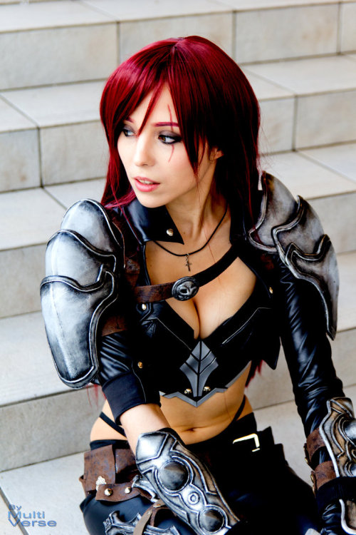 XXX league-of-legends-sexy-girls:  Katarina Cosplay photo