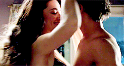 allisonargentdaily:  Can’t I be strong  a n d  go to prom? 