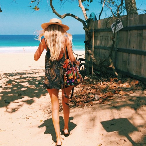 s-ea-life: Lets go to the beach