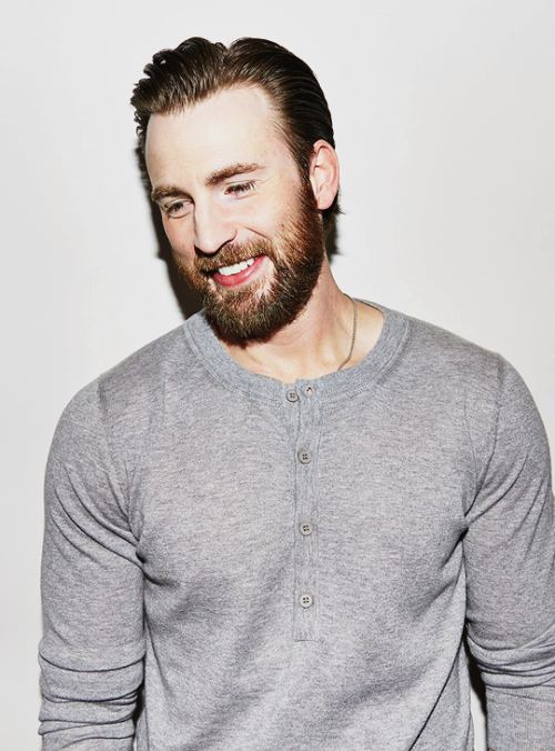 chrisevansedits:Chris Evans photographed by Zoe McConnell for Empire Magazine, 2017