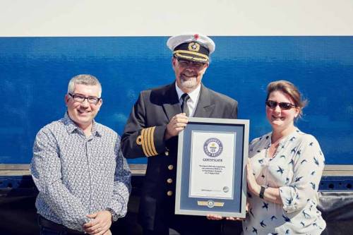 DFDS builds largest LEGO ship ever with one-million (!) bricks #lego #dfds #guinnessworldrecord #Wor