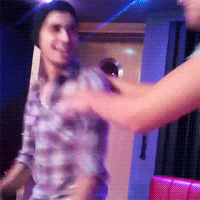 zaynsgrammys:  zayn and louis dance while liam records still the one x 