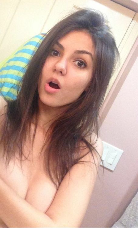 famousboobs:  Victoria Justice porn pictures