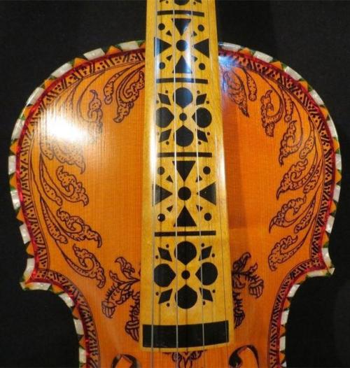 frettedchordophones:NorwegianHardanger Fiddle (or in norsk Hardingfele)Lardy’s Chordophone of the da