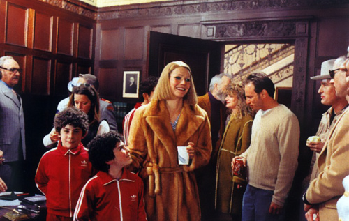 cosmokramers-deactivated2018091:  Wes Anderson and the cast of The Royal Tenenbaums,