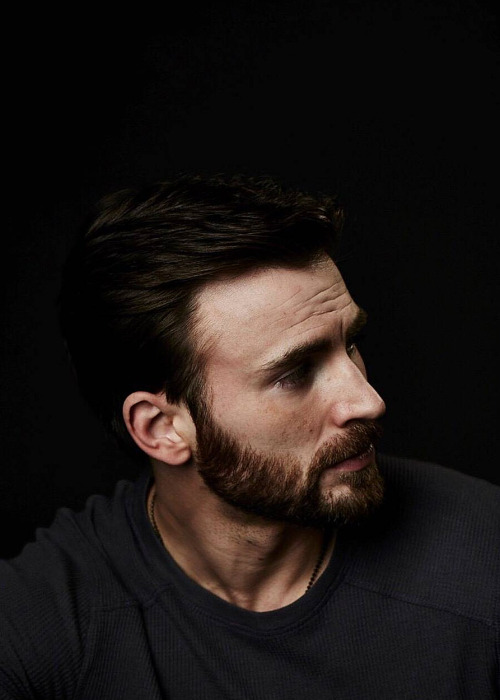 chrisevansedits:Chris Evans by Danielle Levitt  for Variety Magazine, 2014