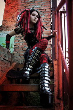 gothicbootshop:  This website was made for Gothic Fashion lovers everywhere… www.gothicbootshop.com