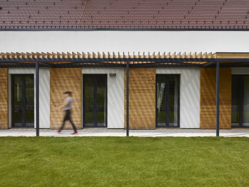 Country House J - Jablonove, Slovakia - ARCHITEKTI mikulaj & mikulajova - via ArchDaily____Arthu