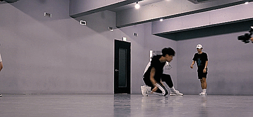 hyukgifs:hyuk in the making of the prepix dance performance videos