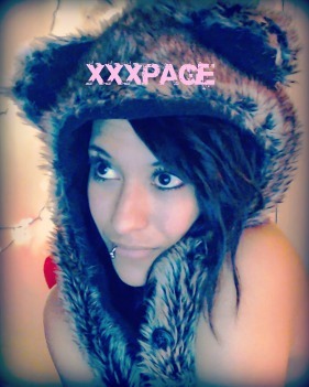 xxxpage:  Webcamming bear!   Follow her she is amazing xxxpage