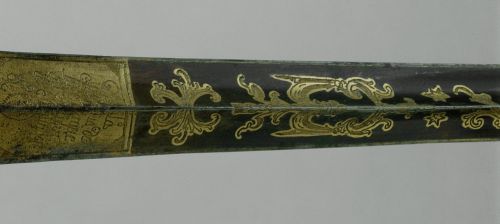 art-of-swords:  Smallsword Dated: circa 1750–60 Culture: possibly German Medium: hard stone (chrysoprase), varicolored gold, steel Measurements: L., 36 5/8 in. (93 cm); blade L., 27 9/16 in. (70 cm); Wt.15 oz. (417 g) Classification: Swords  Source: