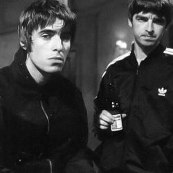 speakspeak:Timeless Cool: Liam &amp; Noel Gallagher