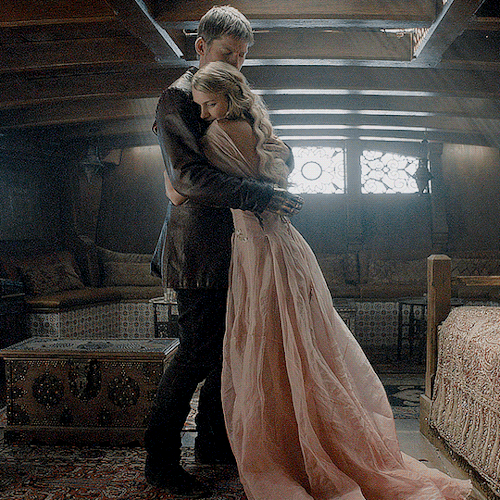 JAIME LANNISTER AND MYRCELLA BARATHEON5.10 | Mother's Mercy