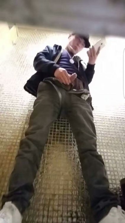 jonesoooo: 帽子撸撸