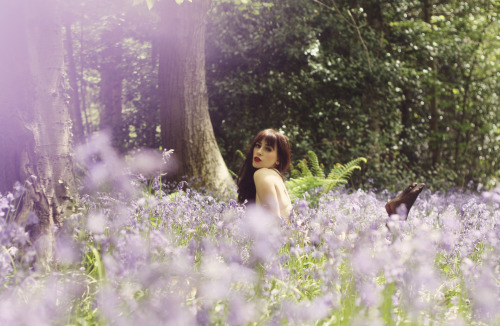 aintnoabacus:  alexaphotographs:  Octavia, May 2013 www.alexagibbens.com  Look at this dream.