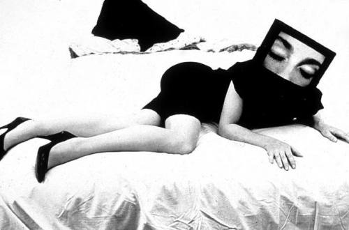 kidsofdada:Lynn Hershman LeesonSeduction, 1988