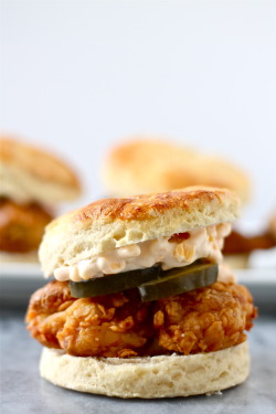 do-not-touch-my-food:  Fried Chicken and Pimento Cheese Biscuits  Ooooo