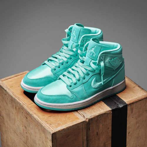 unstablefragments2:  Air Jordan 1 “Season Of Her” Pack