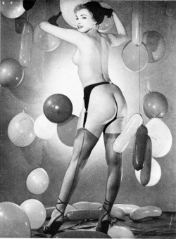 I love vintage erotica. It reminds you that your parents and grandparents were freaky too!