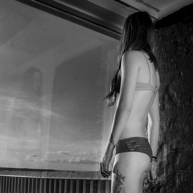 nudebjorg:  Photographer: ÞrösturModel: Björg Halldórsdóttir