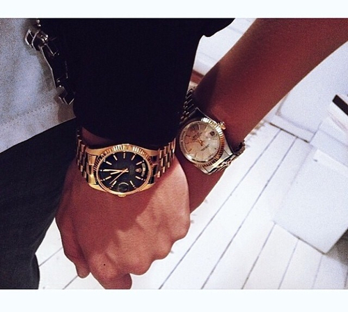 prettyfuckingepic:  oblivionned:  bootyoutofcontrol:  $$$  gOALS  .