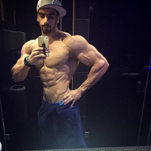   IFBB PRO Yousef Al-Sabhan @Yousef_alsabhan