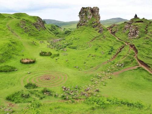 Porn amazinglybeautifulphotography:Fairy Glen photos