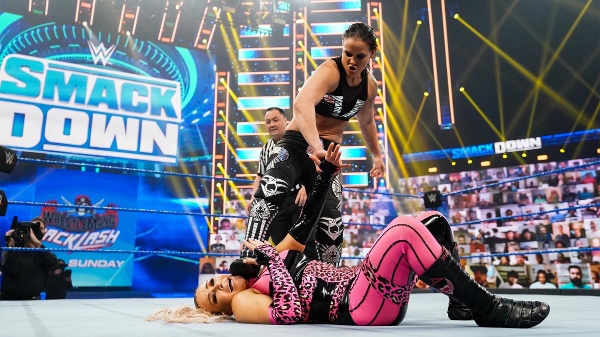 Women of WWE — SmackDown 5/14/21: Shayna Baszler & Nia Jax vs....